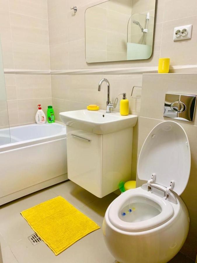 Designed Like Home Apartment Near Palas Mall 이아시 외부 사진